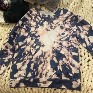womens tye dye crew